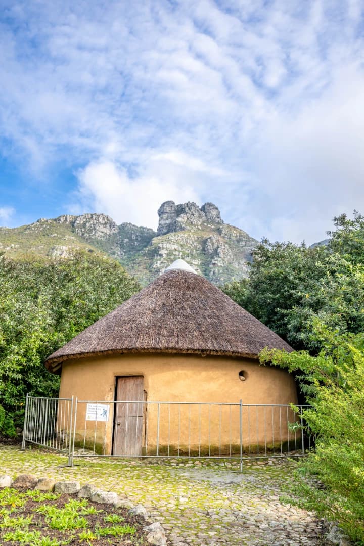 Hut